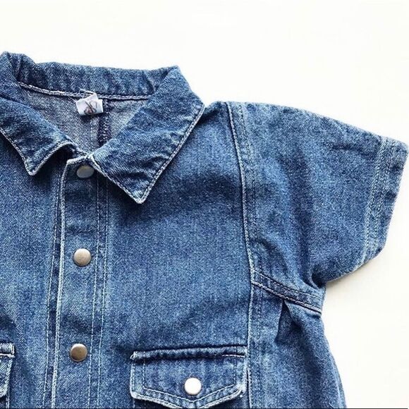 Vintage Denim button front romper looks 12-18m - Picture 2 of 4